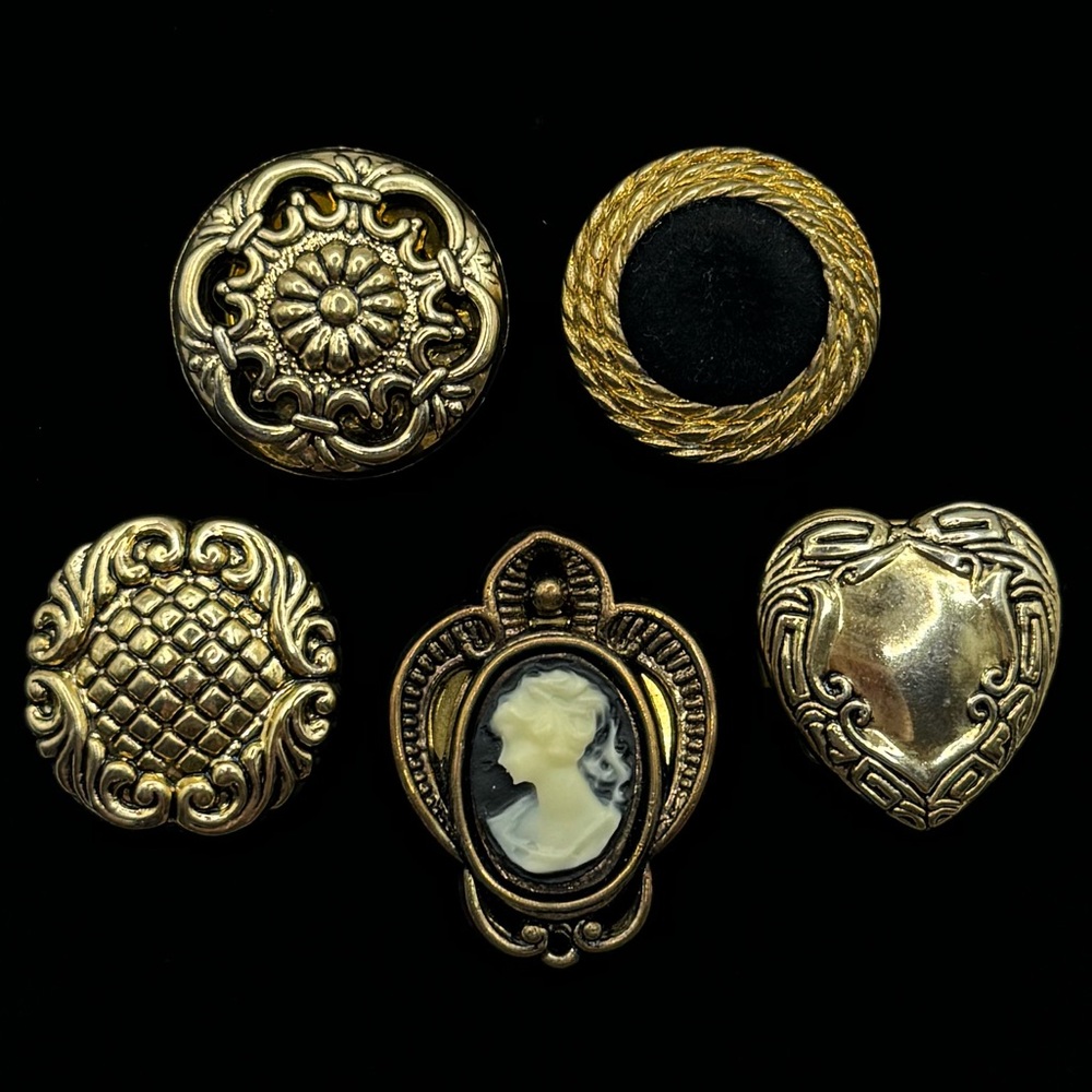 VINTAGE Antique Style Plastic Button Covers